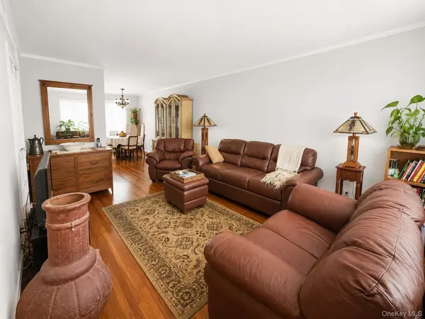 12-14 Bell BLVD #109, Bayside, NY 11360