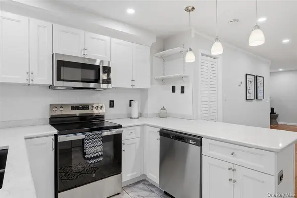 9322 207th ST, Queens Village, NY 11428