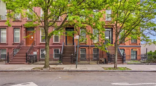 4 Hart ST, Brooklyn, NY 11206