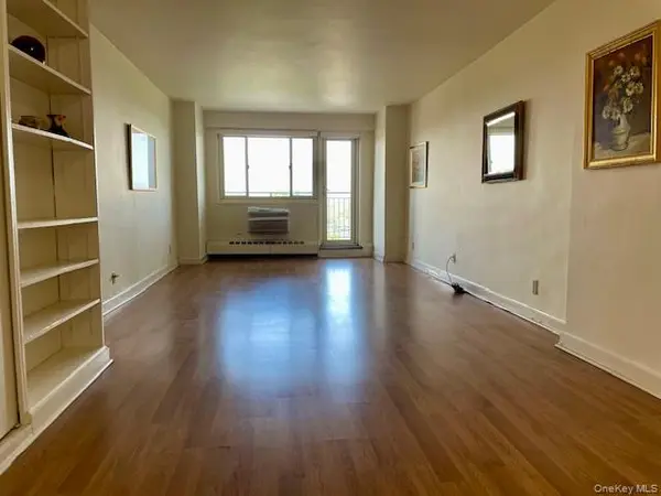 39-65 52nd ST #7E, Woodside, NY 11377