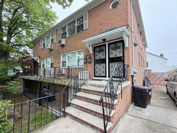 154-27 Horace Harding EXPY, Flushing, NY 11367
