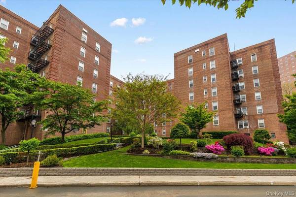 5645 Netherland AVE #5C, Bronx, NY 10471