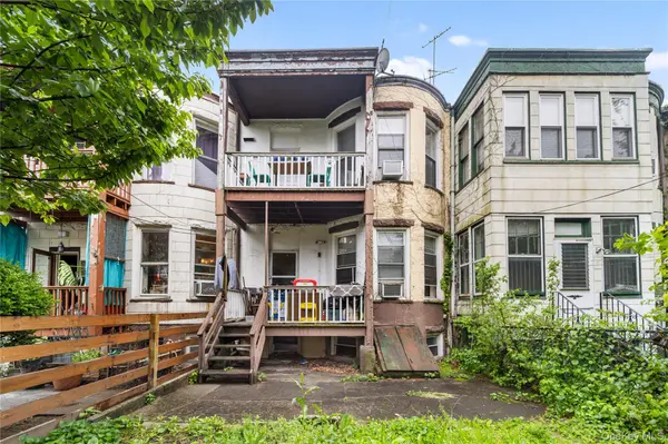 60-77 69th AVE, Ridgewood, NY 11385