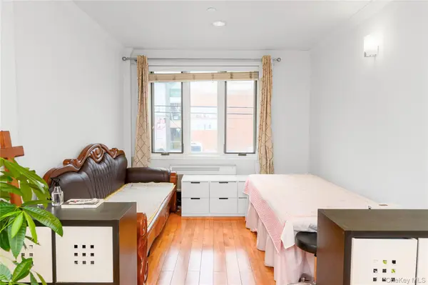 3710 149th PL #2B, Flushing, NY 11354