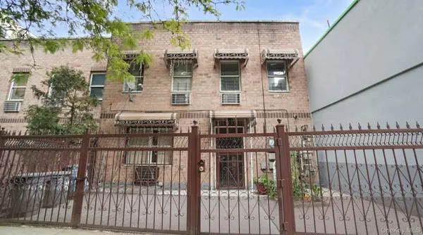 1062 Woodycrest AVE, Bronx, NY 10452