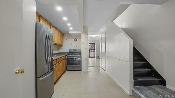 1062 Woodycrest AVE, Bronx, NY 10452