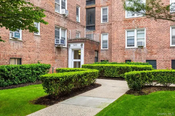 5650 Netherland AVE #2E, Bronx, NY 10471
