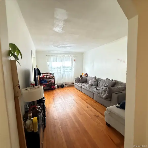 9208 43rd AVE, Elmhurst, NY 11373