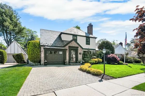 139 Stevens AVE, Hempstead, NY 11550