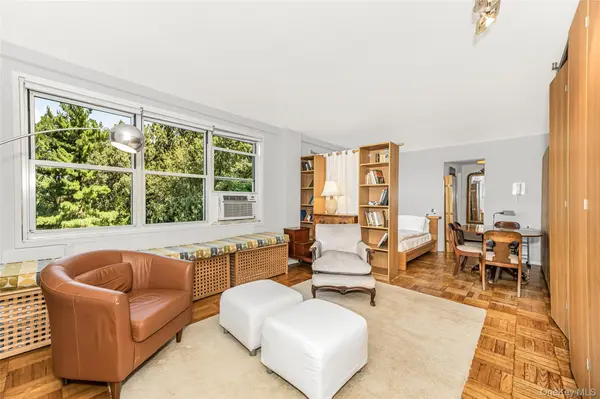 3935 Blackstone AVE #4K, Bronx, NY 10471
