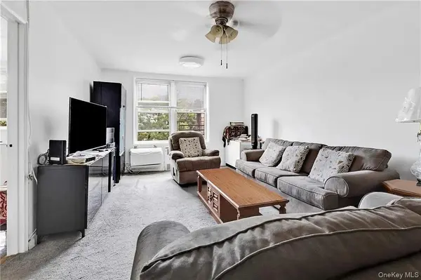 2580 Ocean Pkwy #2K, Brooklyn, NY 11235