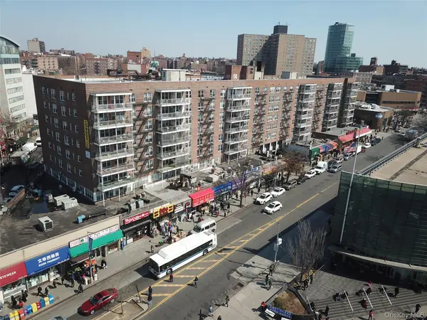 41-25 Kissena BLVD #5HH, Flushing, NY 11355