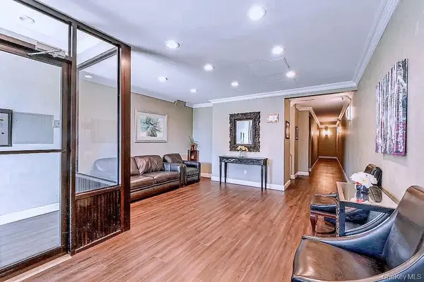 8730 62nd AVE #3F, Rego Park, NY 11374