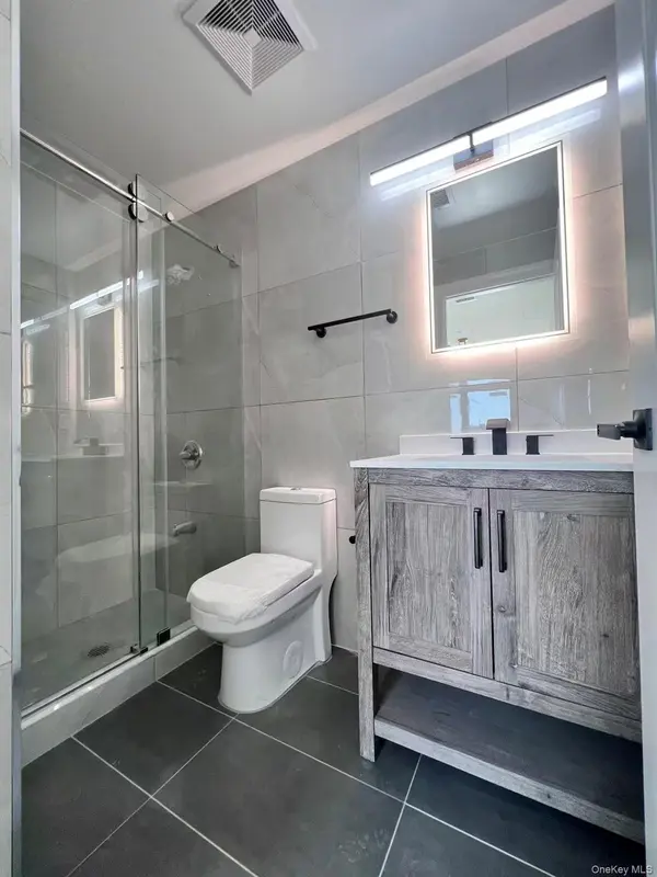134-28 Blossom AVE #3B, Flushing, NY 11355