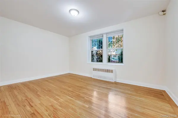 43-10 48 AVE #1C, Woodside, NY 11377