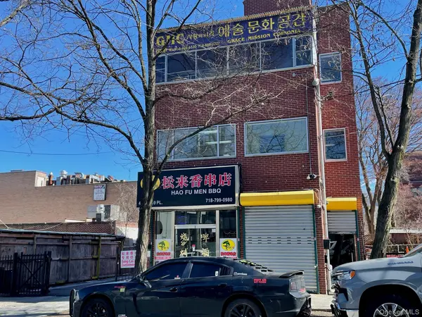 41-13 149 PL #2nd Floor, Flushing, NY 11355