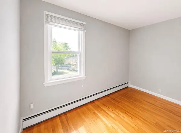 71-03 252nd #199B, Bellerose, NY 11426