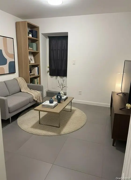 75-58 113th ST #D, Forest Hills, NY 11375