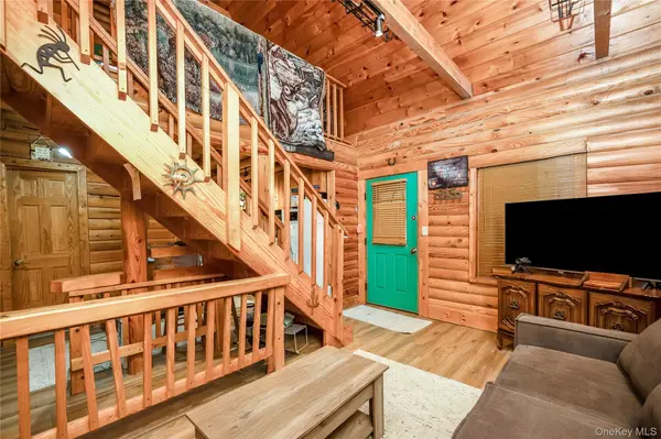 3010 Hulse Landing #C-19, Wading River, NY 11792