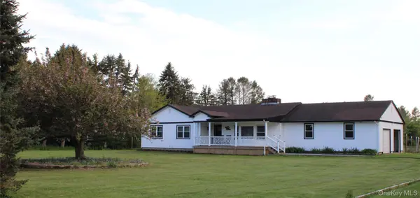 3715 Hortons LN, Southold, NY 11971