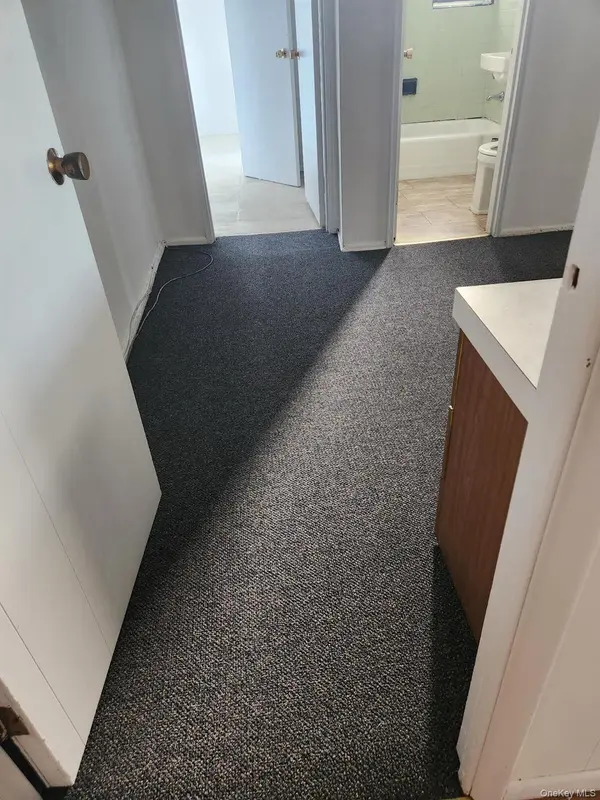86-35 Queens Blvd #2G, Elmhurst, NY 11428