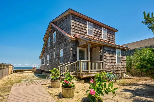 29 E Bayview AVE, Ocean Bay Park, NY 11770