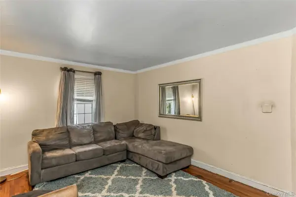 1395 Exeter ST, North Baldwin, NY 11510