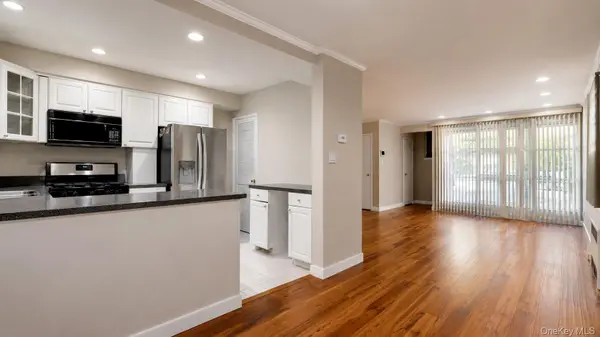 4626 217th ST, Bayside, NY 11361