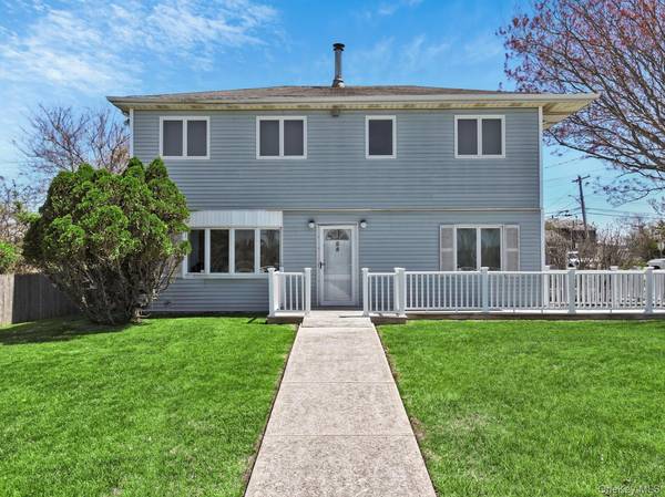55 William Floyd Pkwy, Shirley, NY 11967