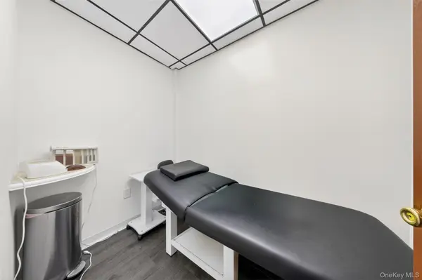 248-25 Union TPKE, Bellerose, NY 11426