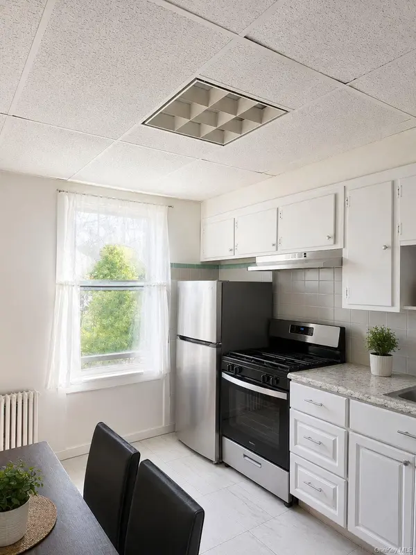 1442 Williamsbridge RD, Bronx, NY 10461