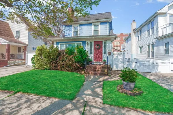 45-20 169th ST, Flushing, NY 11358