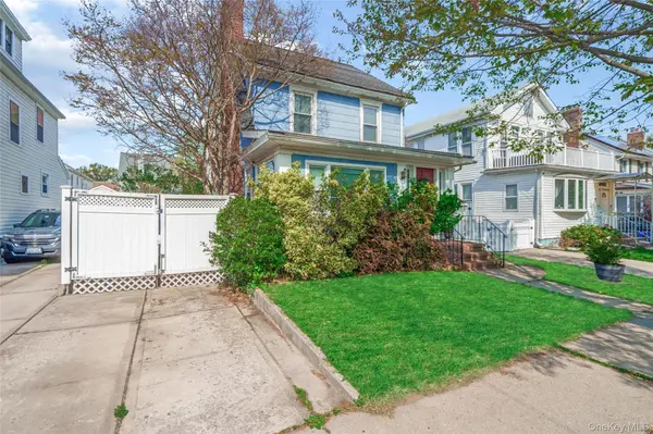 45-20 169th ST, Flushing, NY 11358