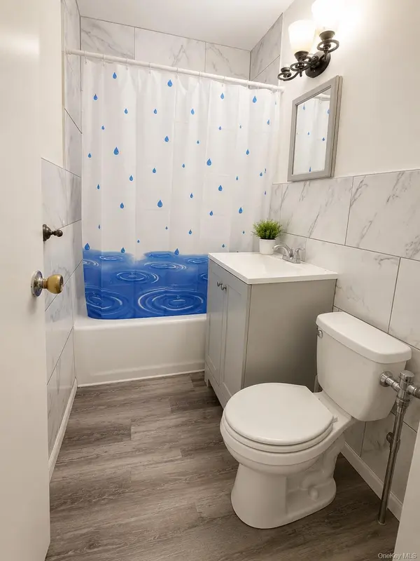 86-16 60th AVE #6H, Elmhurst, NY 11373