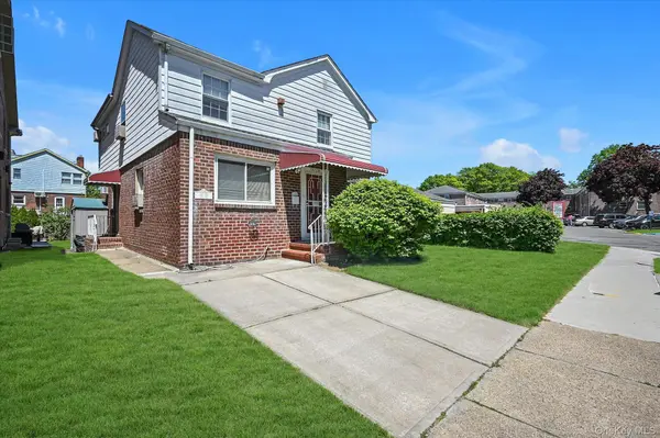 147-29 68th RD, Kew Garden Hills, NY 11367