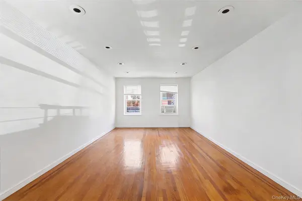 69-11 Yellowstone BLVD #A4, Forest Hills, NY 11375