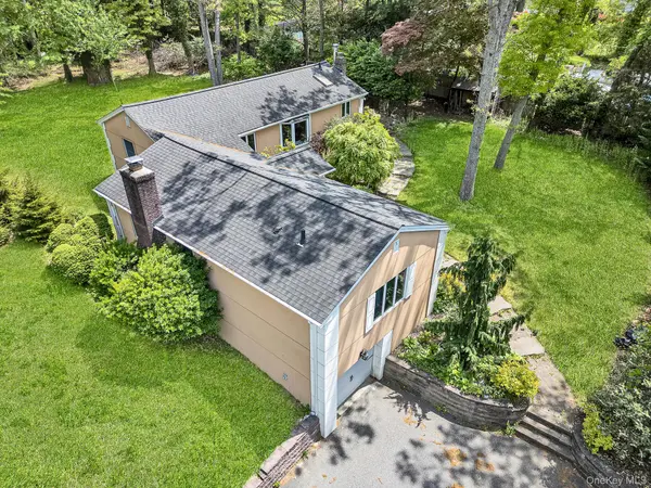 77 S Coleman RD, Centereach, NY 11720