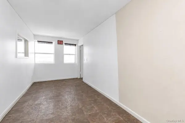 55-20 37th AVE, Woodside, NY 11377