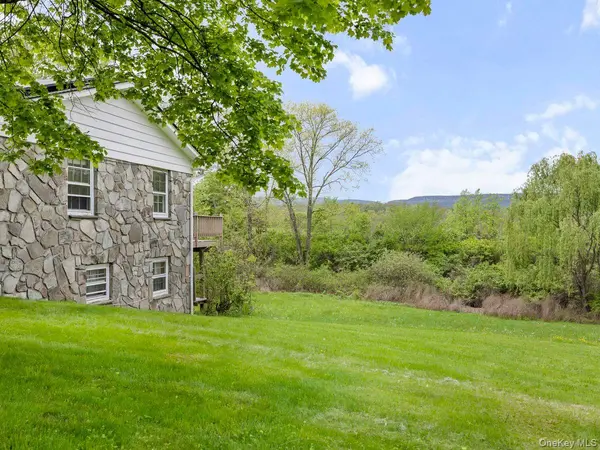231 State Route 208, New Paltz, NY 12561