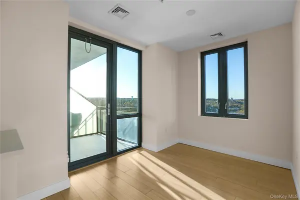701 Ridge Hill BLVD #11H, Yonkers, NY 10710