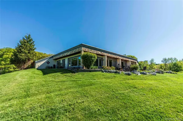 115 N Smith RD, Lagrangeville, NY 12540