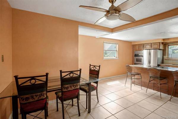 650 Eagle AVE, West Hempstead, NY 11552