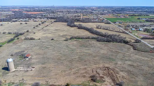 12915 SW 44th ST, Mustang, OK 73064