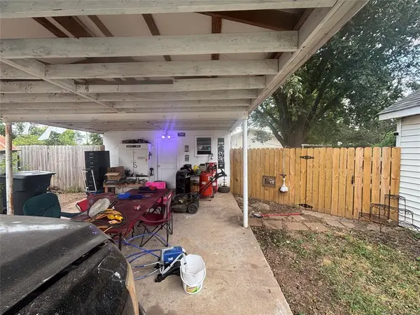 1224 Kaw ST, Perry, OK 73077