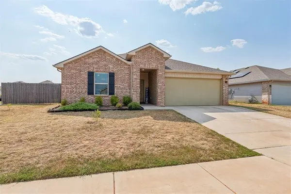 3425 Furrow DR, Yukon, OK 73099
