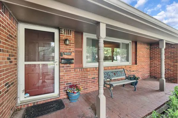 8923 W 11th, Wichita, KS 67212