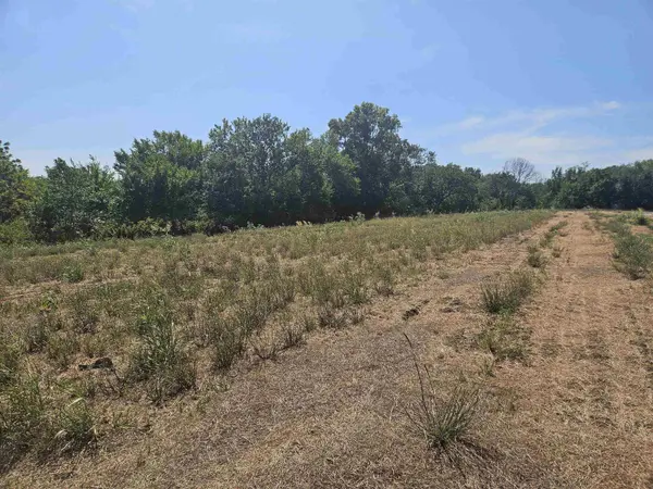 1635 E Ridgecreek St, Andover, KS 67002
