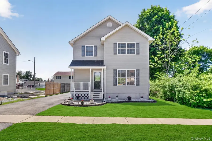 7 North ST, Wappingers Falls, NY 12590