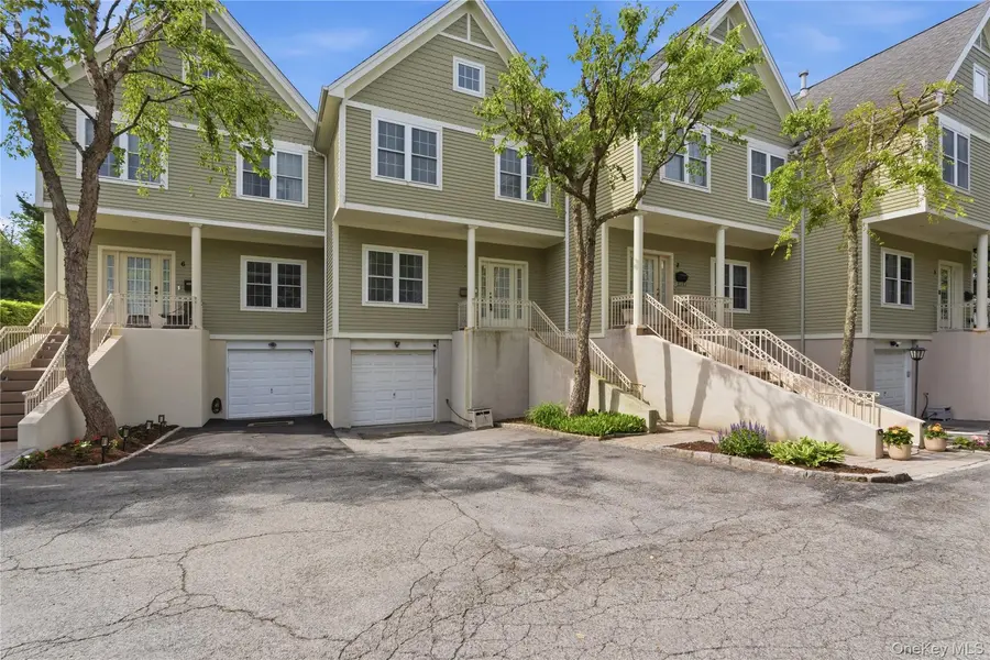 83 Kings HWY #7, New Rochelle, NY 10801