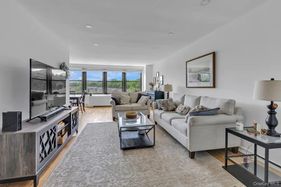 18-35 Corporal Kennedy ST #5F, Bayside, NY 11358